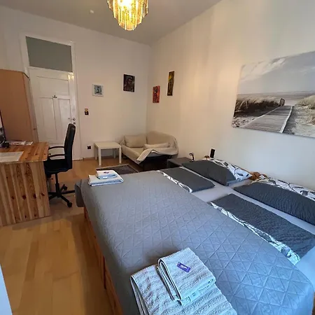 Alloggio in famiglia Ein Im Zentrum *