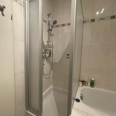 Ein Im Zentrum ホームステイ